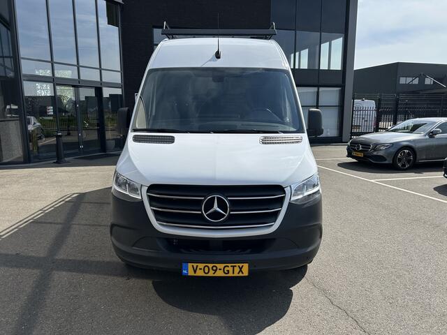 Mercedes-Benz SPRINTER 317 CDI L2 H2 MBUX / Imperiaal / Trekhaak / Camera / Parkeersensoren / Navigatie / Cruise control / Airco / 270 Graden achterdeuren
