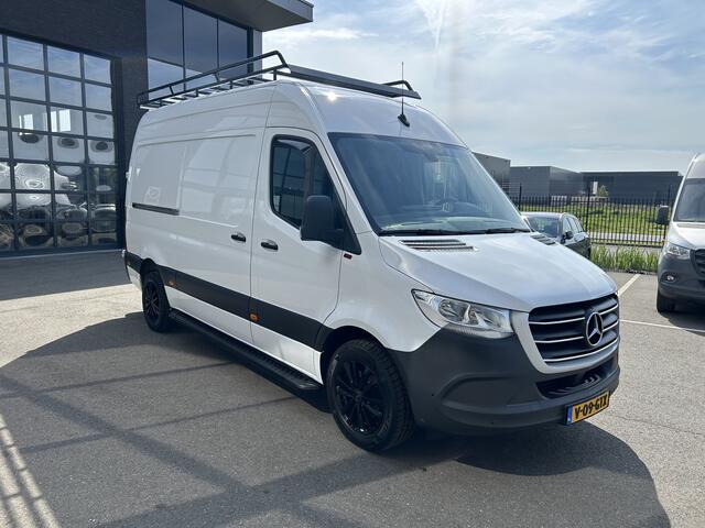 Mercedes-Benz SPRINTER 317 CDI L2 H2 MBUX / Imperiaal / Trekhaak / Camera / Parkeersensoren / Navigatie / Cruise control / Airco / 270 Graden achterdeuren