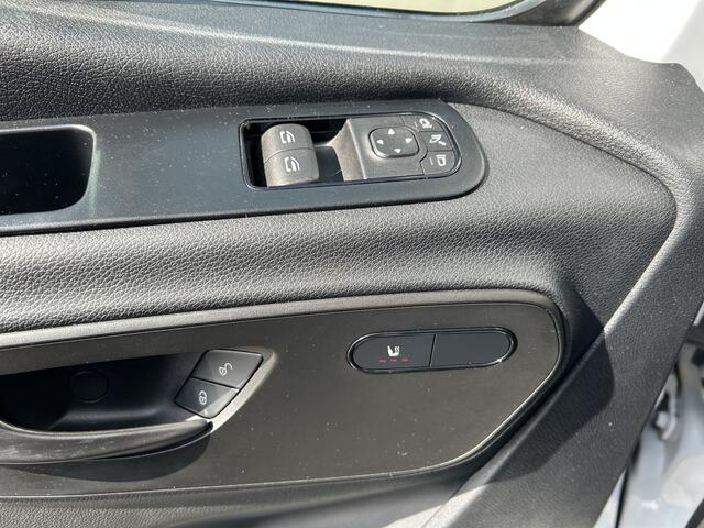 Mercedes-Benz SPRINTER 317 CDI L2 H2 MBUX / Imperiaal / Trekhaak / Camera / Parkeersensoren / Navigatie / Cruise control / Airco / 270 Graden achterdeuren