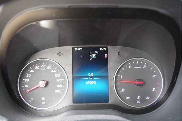 Mercedes-Benz SPRINTER 319 3.0 CDI L2H2 AUT. LED, 3.5T TREKHAAK, MBUX 10'', STANDKACHEL, CAMERA, NAVI, CRUISE