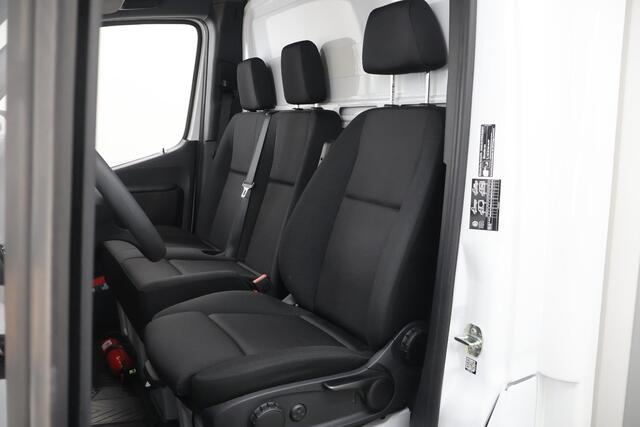 Mercedes-Benz SPRINTER 315 CDI | L3 | Bakwagen met Laadklep | Navigatie | 3-zits | Cruise Control | Laadklep | Certified