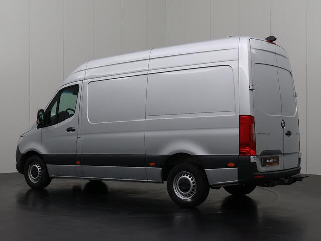 Mercedes-Benz SPRINTER 317CDI L2H2 | 2800Kg Trekhaak | Navigatie | Camera | 3-Zits | Airco | Cruise | Betimmering