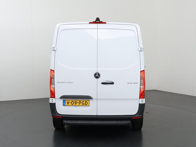 Mercedes-Benz SPRINTER 215 CDI | Aut. | L1 H1 | FWD | Parkeercamera | 3-zits | Airco | Certified