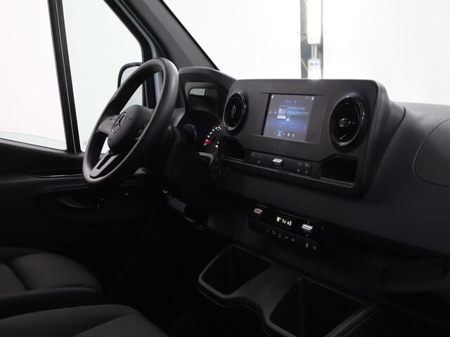 Mercedes-Benz SPRINTER 215 CDI | Aut. | L1 H1 | FWD | Parkeercamera | 3-zits | Airco | Certified