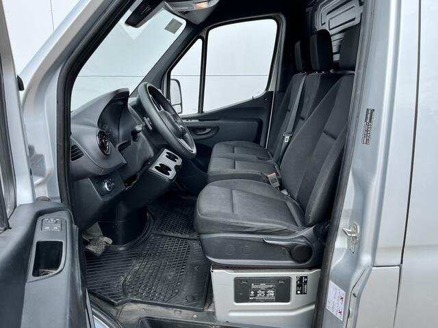 Mercedes-Benz SPRINTER 215 1.9 CDI L2H2 Automaat L2H2 Climate Control Camera Carplay Parkeersensoren V+A