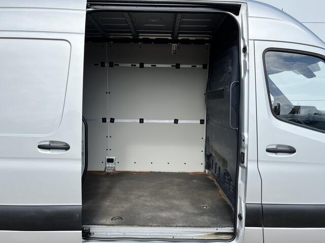 Mercedes-Benz SPRINTER 215 1.9 CDI L2H2 Automaat L2H2 Climate Control Camera Carplay Parkeersensoren V+A