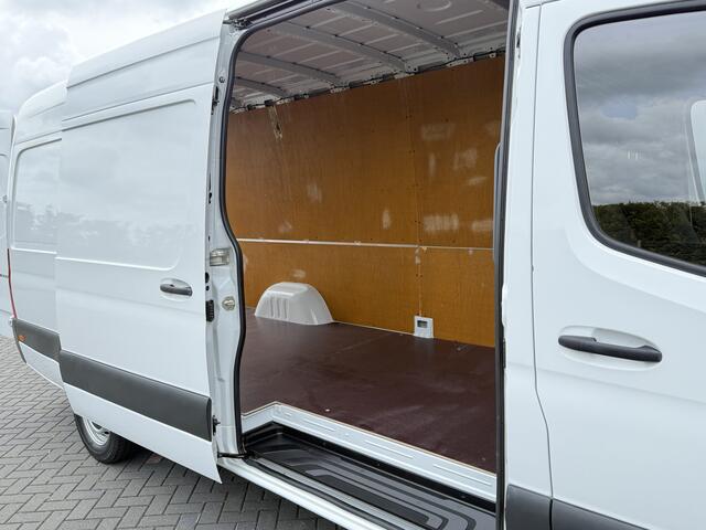 Mercedes-Benz SPRINTER 316 CDI 164 PK / L3H2 / UNIEK 38.535 KM!! / AIRCO / CAMERA / CARPLAY / GEVEERDE STOEL