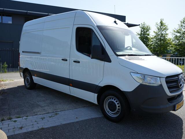 Mercedes-Benz SPRINTER 215 1.9 CDI L2H2 FWD Autm Automaat, trekhaak
