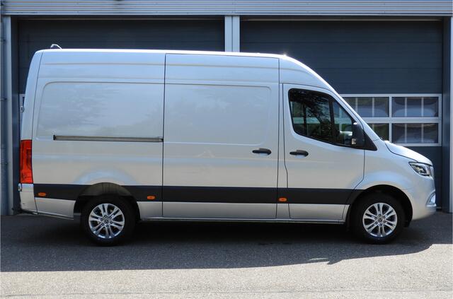 Mercedes-Benz SPRINTER 316 2.2 CDI L2H2 RWD AUT | 3.5t TREKHAAK | LED | CAMERA | MBUX | CRUISE