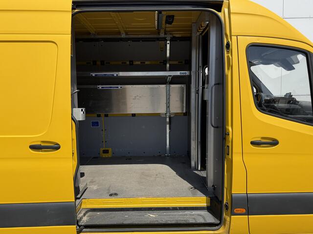 Mercedes-Benz SPRINTER 315 1.9 CDI Pakketbus L3H2 Tussenschot met deur LED Climate Control Cruise Control Carplay Camera
