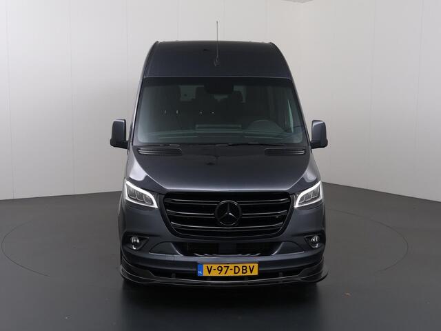 Mercedes-Benz SPRINTER 317 CDI | Aut. | L2 H2 | Dubbele Cabine | 3.5T AHW | 6-Zits | LM Velgen | Stylingpakket | Stoelverwarming | Parkeercamera | Navigatie | Safebumper | Tachograaf | Certified
