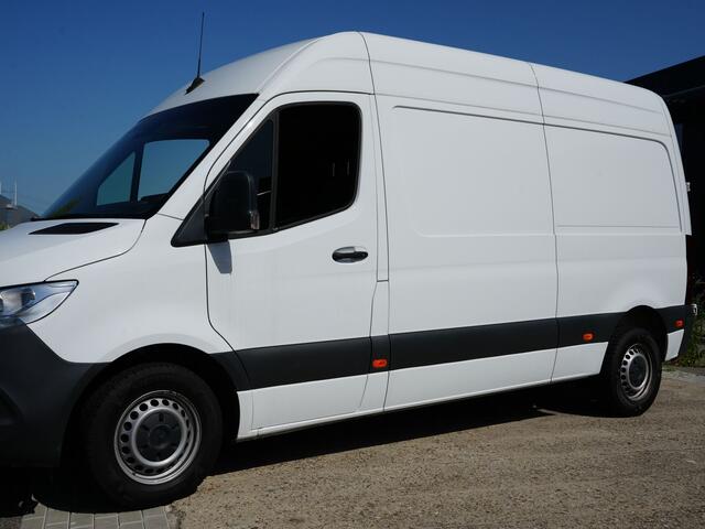 Mercedes-Benz SPRINTER 315 1.9 CDI L2H2 FWD