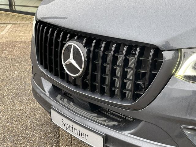 Mercedes-Benz SPRINTER 319 CDI L2 H2 Select | EDITION | Distronic | Led verlichting | Smartphone integratie pakket | 270° Deuren | 3500 KG Trekgewicht |