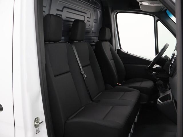 Mercedes-Benz SPRINTER 315 CDI | L2 H1 | RWD | PRO | Parkeercamera | Airco | Dodehoekassistent | Zijwindassistent | Cruise Control | Chauffeursstoel |