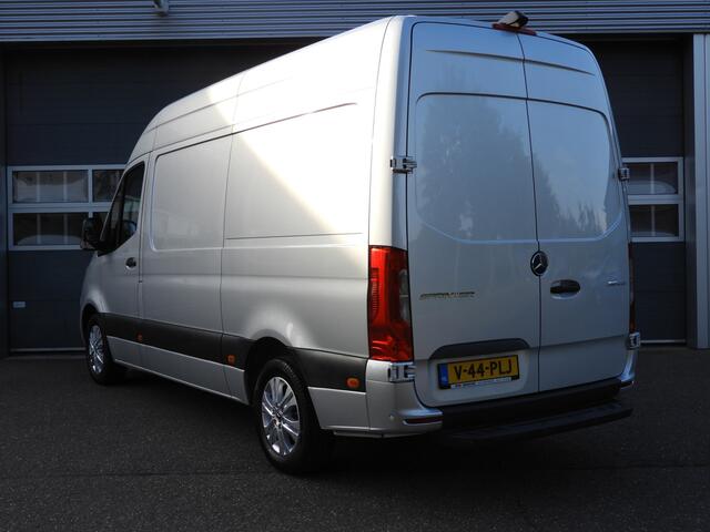 Mercedes-Benz SPRINTER 319 3.0 CDI L2H2 AUT | LUCHTVERING | DISTRONIC | LED | 360° CAMERA