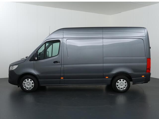 Mercedes-Benz SPRINTER 317 CDI | Aut. | L2 H2 | RWD | Trekhaak | Parkeercamera | Navigatie | Betimmering | Cruise Control | Certified