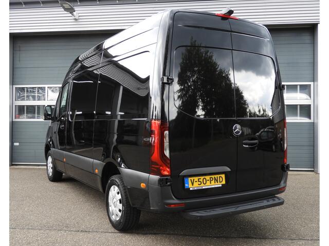 Mercedes-Benz SPRINTER 317 1.9 CDI L2H2 RWD AUT | LED | CAMERA | NAVI | CRUISE | CARPLAY
