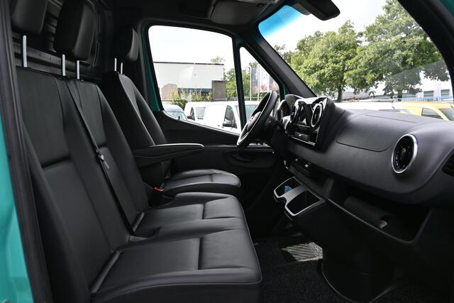 Mercedes-Benz SPRINTER 319 CDI 4x4 L3H2 AWD 10.25 MBUX met camera, Led, 2800kg Trekhaak, Etc.