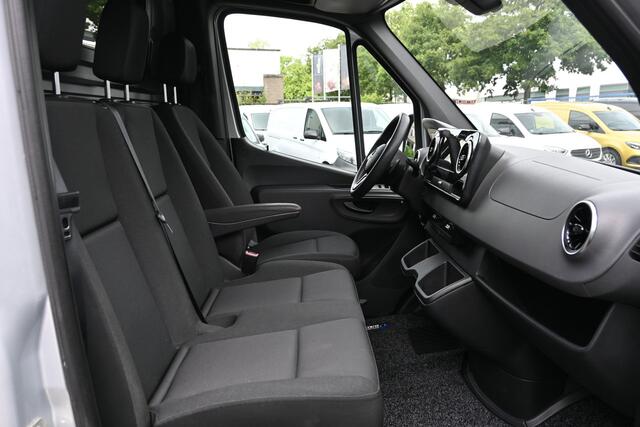 Mercedes-Benz SPRINTER 316 CDI L1H1 RWD 2 Schuifdeuren, Navigatie met camera, Trekhaak