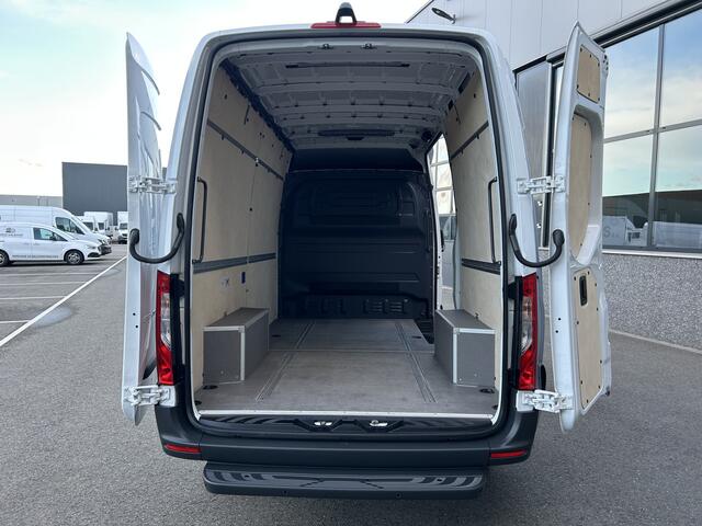 Mercedes-Benz SPRINTER 317 CDI L2 H2 360 Camera / MBUX / Navigatie / Parkeersensors / Cruise control / Airco / 270 Graden achterdeuren