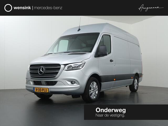 Mercedes-Benz SPRINTER 316 CDI | Aut. | L2 H2 | 3500KG. AHW | Standkachel | LM Velgen | Parkeersensoren | Zijruit in schuifdeur | 3-zits | Trekhaak | Stoelverwarming | Navigatie | Parkeercamera