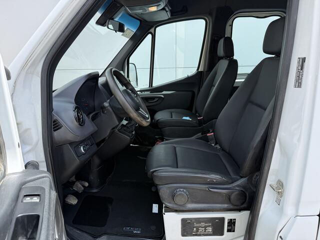 Mercedes-Benz SPRINTER 314 2.2 CDI DC Open Laadbak Dubbele cabine 6-persoons Trekhaak Navigatie Carplay Climate control