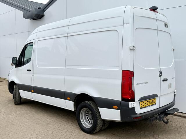 Mercedes-Benz SPRINTER 516 2.2 CDI L2H2 Dubbellucht 10 Inch MBUX 3,5t Trekhaak Climate Control Navigatie Parkeersensoren V + A