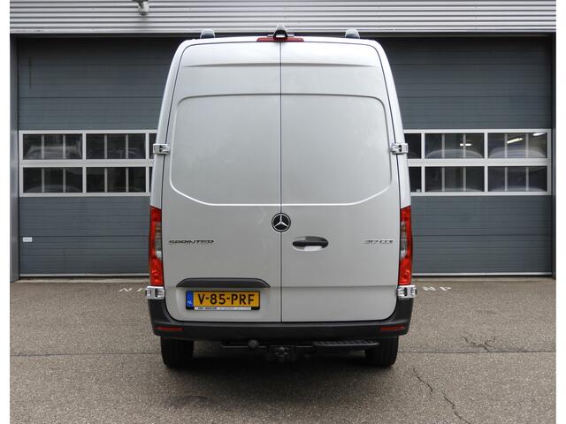 Mercedes-Benz SPRINTER 317 1.9 CDI L2H2 RWD AUT | 3.5t TREKHAAK | LED | CRUISE | CAMERA | MBUX