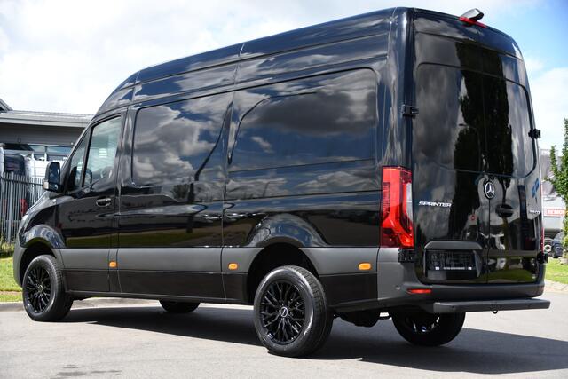 Mercedes-Benz SPRINTER 319 3.0 CDI L2H2 Black Edition 360 Camera, Adaptieve Cruise, Carplay, LED, 190pk, Stoelverwarming, Automaat, Standkachel, Uniek!
