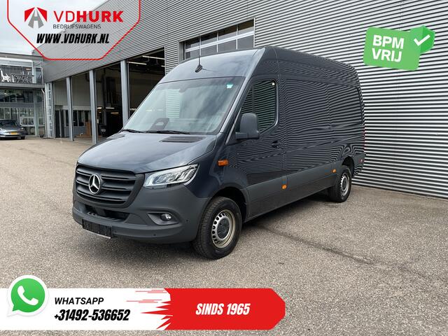 Mercedes-Benz SPRINTER 317 CDI Aut. L2H2 LED/ Stoelverw./ Gev.Stoel/ 270Gr.Deuren/ Navi/ Camera/ Cruise/ Airco/ PDC