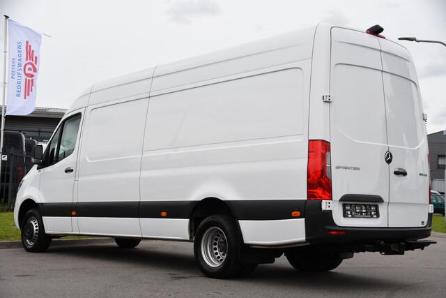 Mercedes-Benz SPRINTER 519 V6 3.0 CDI L3H2 PB Edition 360 Camera, Adaptieve Cruise, Carplay, LED, Automaat, 190pk, 3500kg Trekhaak, 10,5'' Mbux, Stoelverwarming, Uniek!