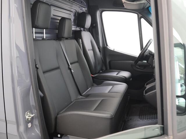 Mercedes-Benz SPRINTER 319 CDI | Aut. | L4 H3 | KOELWAGEN | 3-ZITS | PARKEERCAMERA | NAVIGATIE | KOELWAGEN | 190 PK | STOELVERWARMING | CLIMATE CONTROL | CERTIFIED