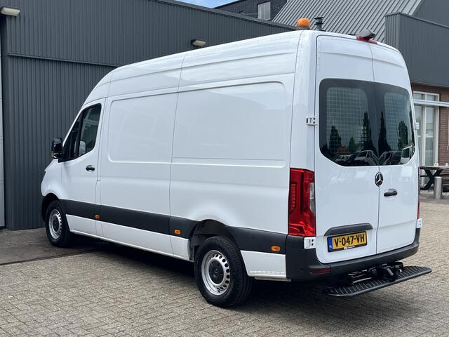 Mercedes-Benz SPRINTER 314 2.2 CDI L2H2 EURO VI-D Werkplaats inrichting Airco Cruise controle Trekhaak 2800kg Kastinrichting Omvormer Apple carplay 1e Eigenaar Euro 6 Bpm vrij voor particulier gebruik!!