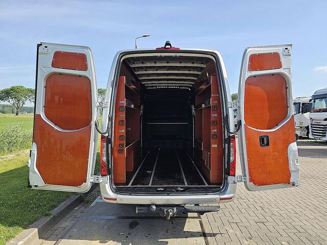 Mercedes-Benz SPRINTER 319 1.9 CDI L3H2 RWD L3H2 Maxi LED 2x Schuif 3.5t-Trekhaak Mbux10 Distronic AAC 360 Camera Navi LM Velgen 190 PK