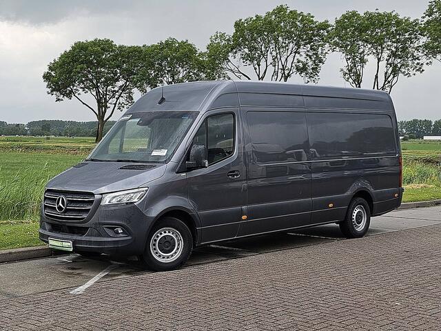 Mercedes-Benz SPRINTER 319 3.0 CDI L3H2 L3H2 Maxi LED V6 Automaat 3.5t-Trekhaak Mbux10 Navi Airco Cruise Control Camera Euro6 190 PK