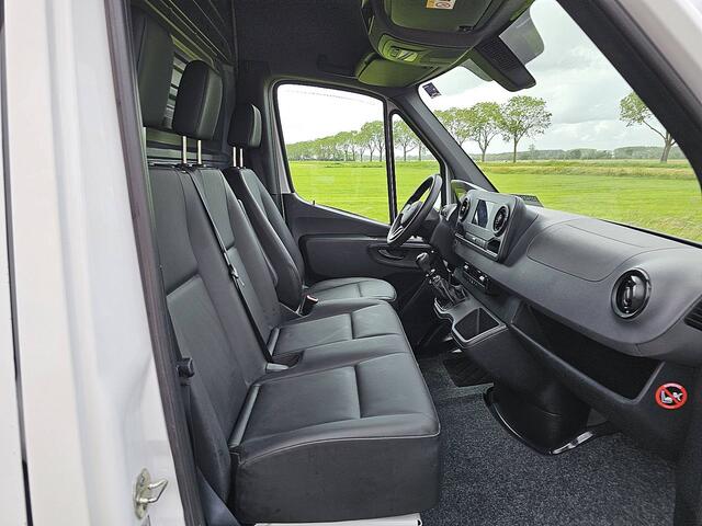 Mercedes-Benz SPRINTER 317 1.9 CDI L2H2 RWD L2H2 RWD 3.5t-Trekhaak Airco Camera Mbux PDC Standkachel Euro6 170 PK
