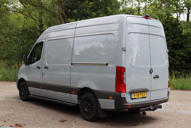 Mercedes-Benz SPRINTER 316 2.2 CDI L2H1 EURO VI-D 2018 | Trekhaak | Airco | Dubbele Schuifdeur | Navigatie | Cruise Control | Stuurwiel Bediening | Boekjes | Lichtmetalen Velgen | Achteruitrij Camera