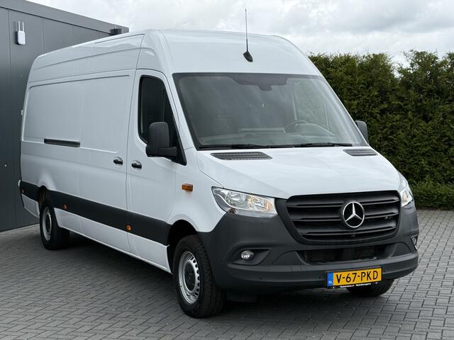 Mercedes-Benz SPRINTER 315 CDI 150 PK / L3H2 / 360 CAMERA / AIRCO / CRUISE / NAVI / 3-ZITS / CARPLAY / GEVEERDE STOEL