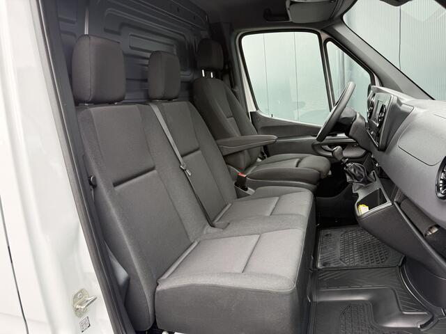 Mercedes-Benz SPRINTER 315 CDI 150 PK / L3H2 / 360 CAMERA / AIRCO / CRUISE / NAVI / 3-ZITS / CARPLAY / GEVEERDE STOEL