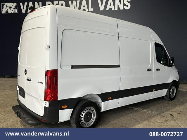 Mercedes-Benz SPRINTER 211 CDI L2H2 Euro6 Airco | Camera | Trekhaak Bijrijdersbank