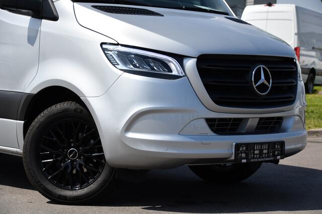 Mercedes-Benz SPRINTER 319 V6 3.0 CDI L2H2 PB Edition Camera, Cruise, Carplay, 190pk, Automaat, LED, Trekhaak, Dodehoek, Sensoren, NAVI, Uniek!