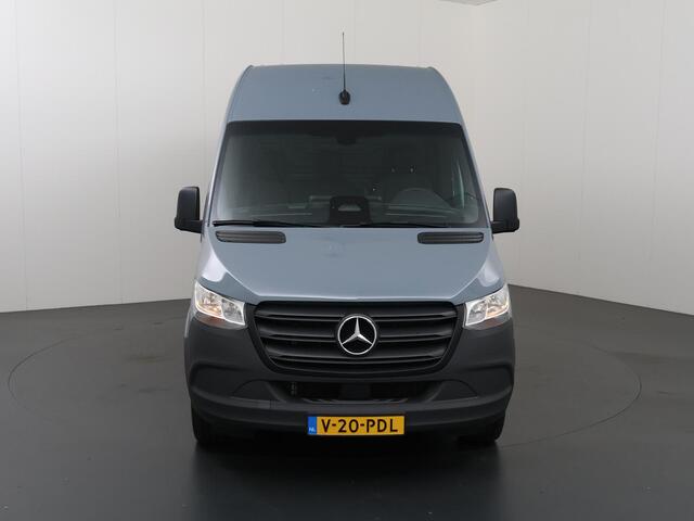 Mercedes-Benz SPRINTER 317 CDI L2 H2 Pro | Verwarmde Chauffeursstoel | Bijrijdersbank | Spiegelpakket | Achteruitrijcamera | Airco | Cruisecontrol | Dodehoekassistent | 3500kg AHW | Certified |