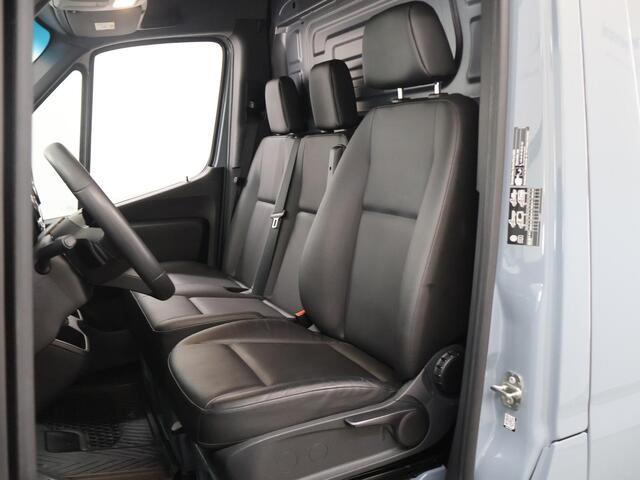 Mercedes-Benz SPRINTER 317 CDI L2 H2 Pro | Verwarmde Chauffeursstoel | Bijrijdersbank | Spiegelpakket | Achteruitrijcamera | Airco | Cruisecontrol | Dodehoekassistent | 3500kg AHW | Certified |