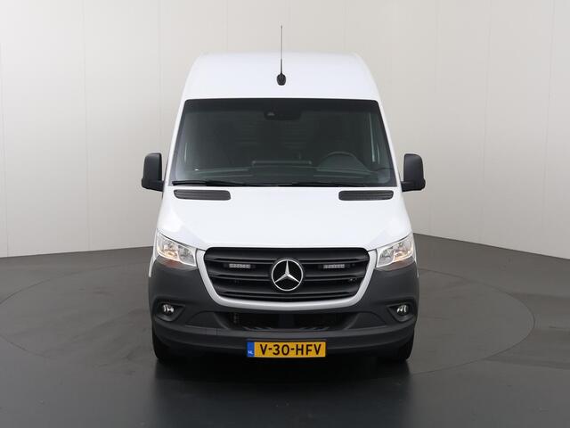Mercedes-Benz SPRINTER 315 CDI | AUT. | L2 H1 | FWD | TREKHAAK | ZWAAIBALK | INRICHTING LAADRUIMTE | PARKEERCAMERA | AIRCO | CRUISE CONTROL | 3-ZITS | NAVIGATIE | CERTIFIED