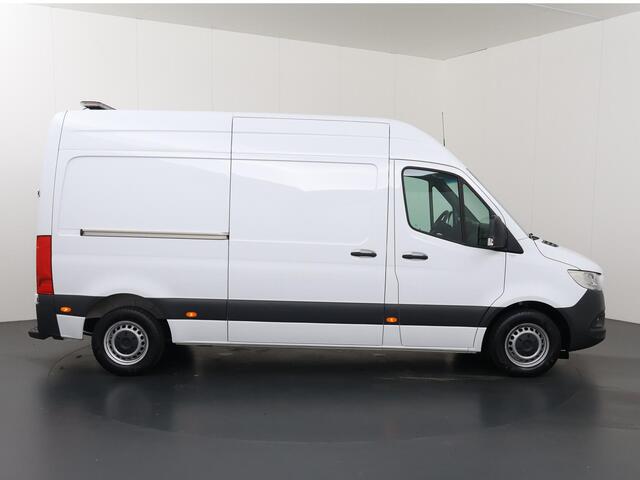 Mercedes-Benz SPRINTER 315 CDI | AUT. | L2 H1 | FWD | TREKHAAK | ZWAAIBALK | INRICHTING LAADRUIMTE | PARKEERCAMERA | AIRCO | CRUISE CONTROL | 3-ZITS | NAVIGATIE | CERTIFIED