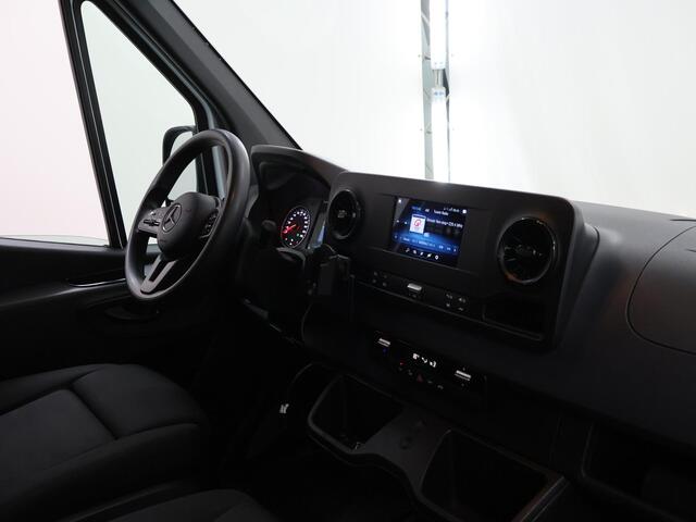 Mercedes-Benz SPRINTER 315 CDI | AUT. | L2 H1 | FWD | TREKHAAK | ZWAAIBALK | INRICHTING LAADRUIMTE | PARKEERCAMERA | AIRCO | CRUISE CONTROL | 3-ZITS | NAVIGATIE | CERTIFIED