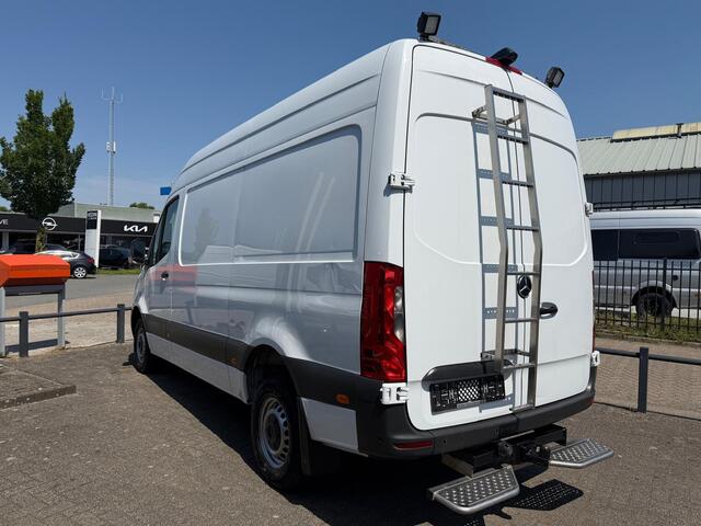 Mercedes-Benz SPRINTER 314 CDI L2H2 E6 | 2.8T Trekhaak | Mbux 360° Camera | Airco | Standkachel