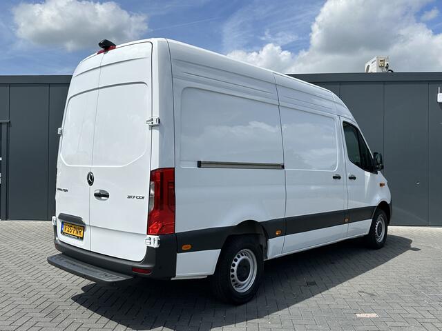 Mercedes-Benz SPRINTER 317 CDI 9G-TRONIC RWD FACELIFT / L2H2 / CAMERA / LED / CRUISE / AIRCO / BLIND SPOT / GEVEERDE STOEL