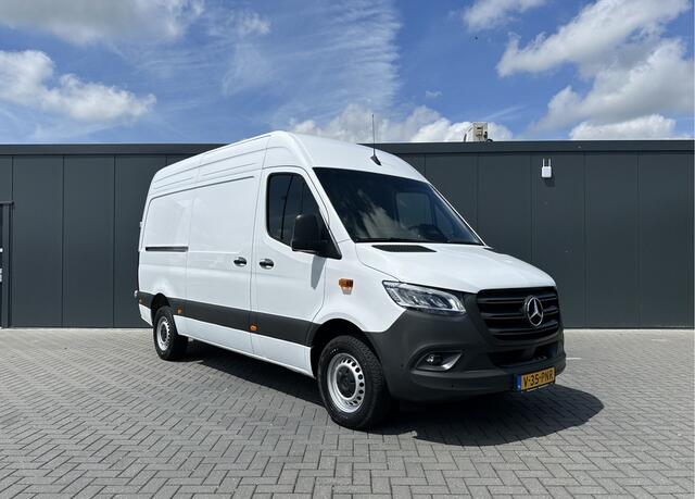 Mercedes-Benz SPRINTER 317 CDI 9G-TRONIC RWD FACELIFT / L2H2 / CAMERA / LED / CRUISE / AIRCO / BLIND SPOT / GEVEERDE STOEL