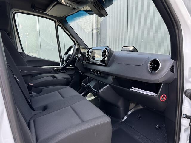 Mercedes-Benz SPRINTER 317 CDI 9G-TRONIC RWD FACELIFT / L2H2 / CAMERA / LED / CRUISE / AIRCO / BLIND SPOT / GEVEERDE STOEL